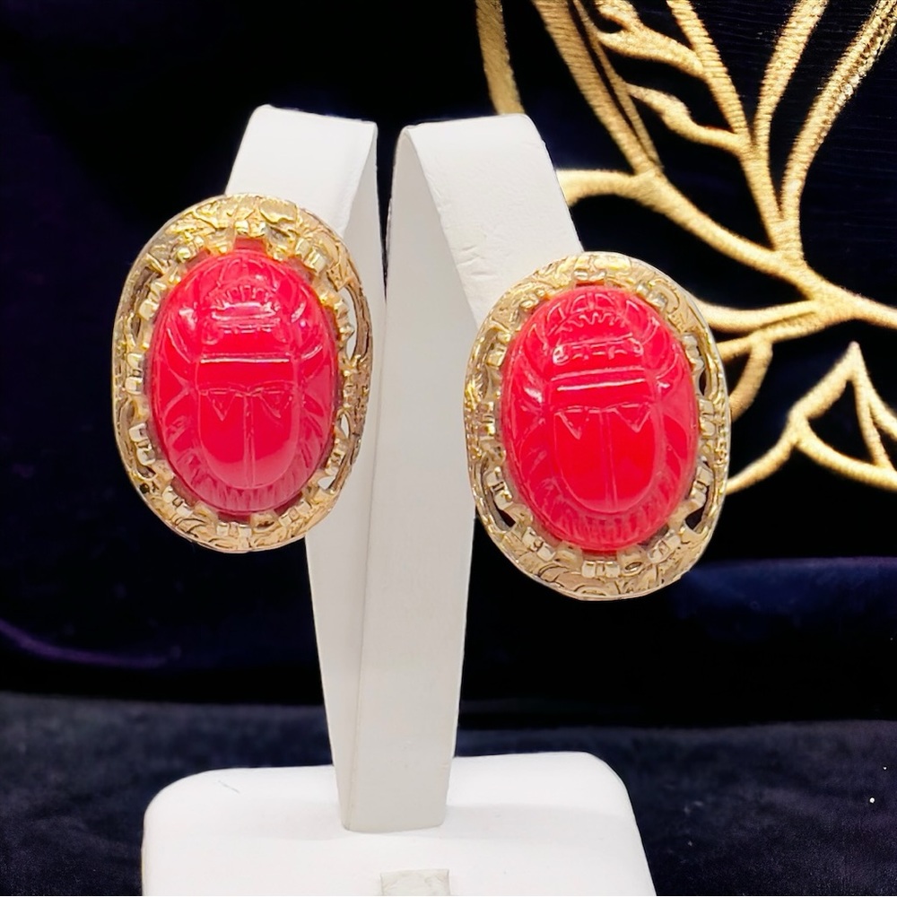 Vintage Red Egyptian Revival Carved Scarab Clip Earrings